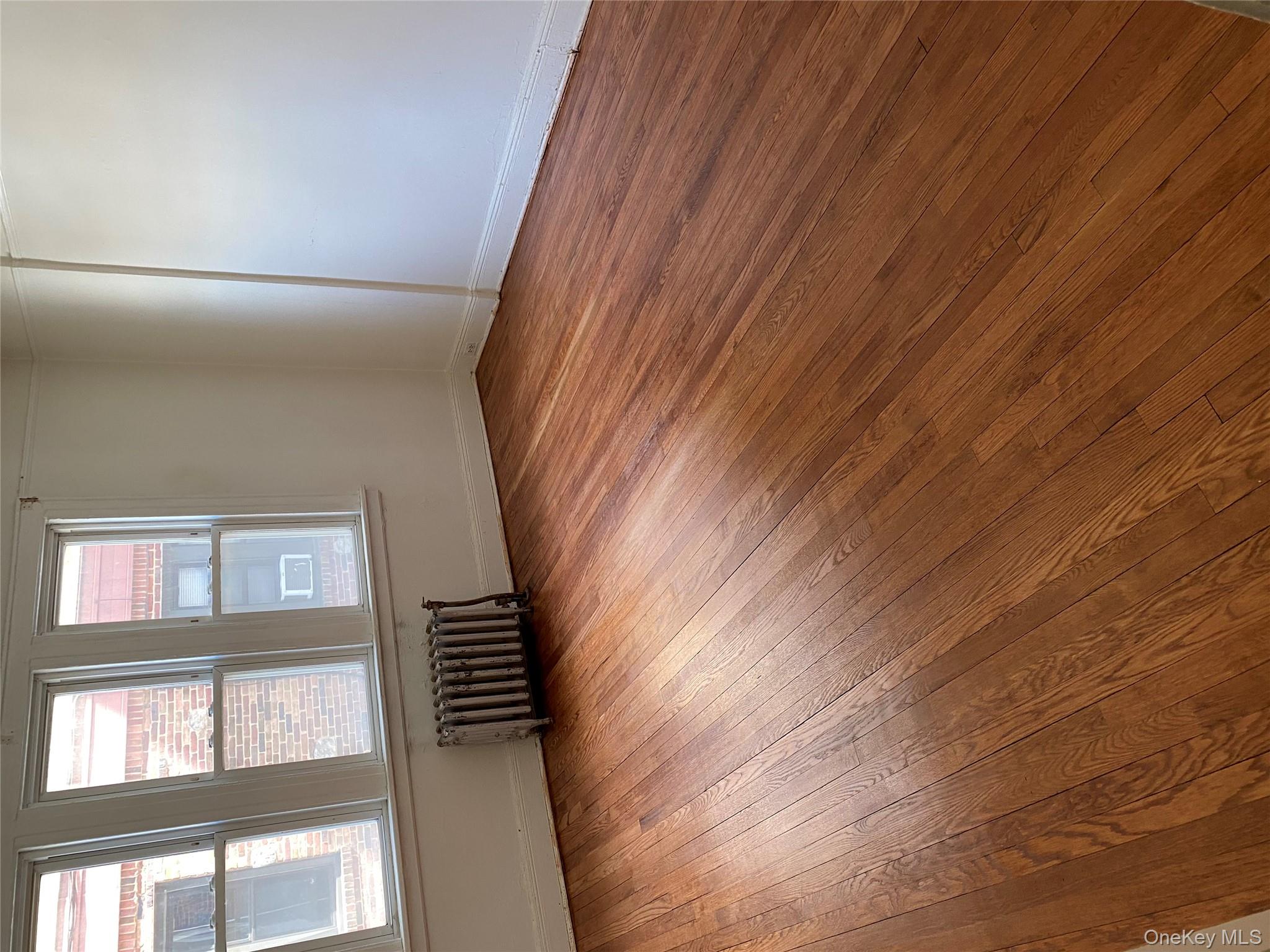 #10 photo, 204-06 42nd Avenue, Bayside , NY 11361