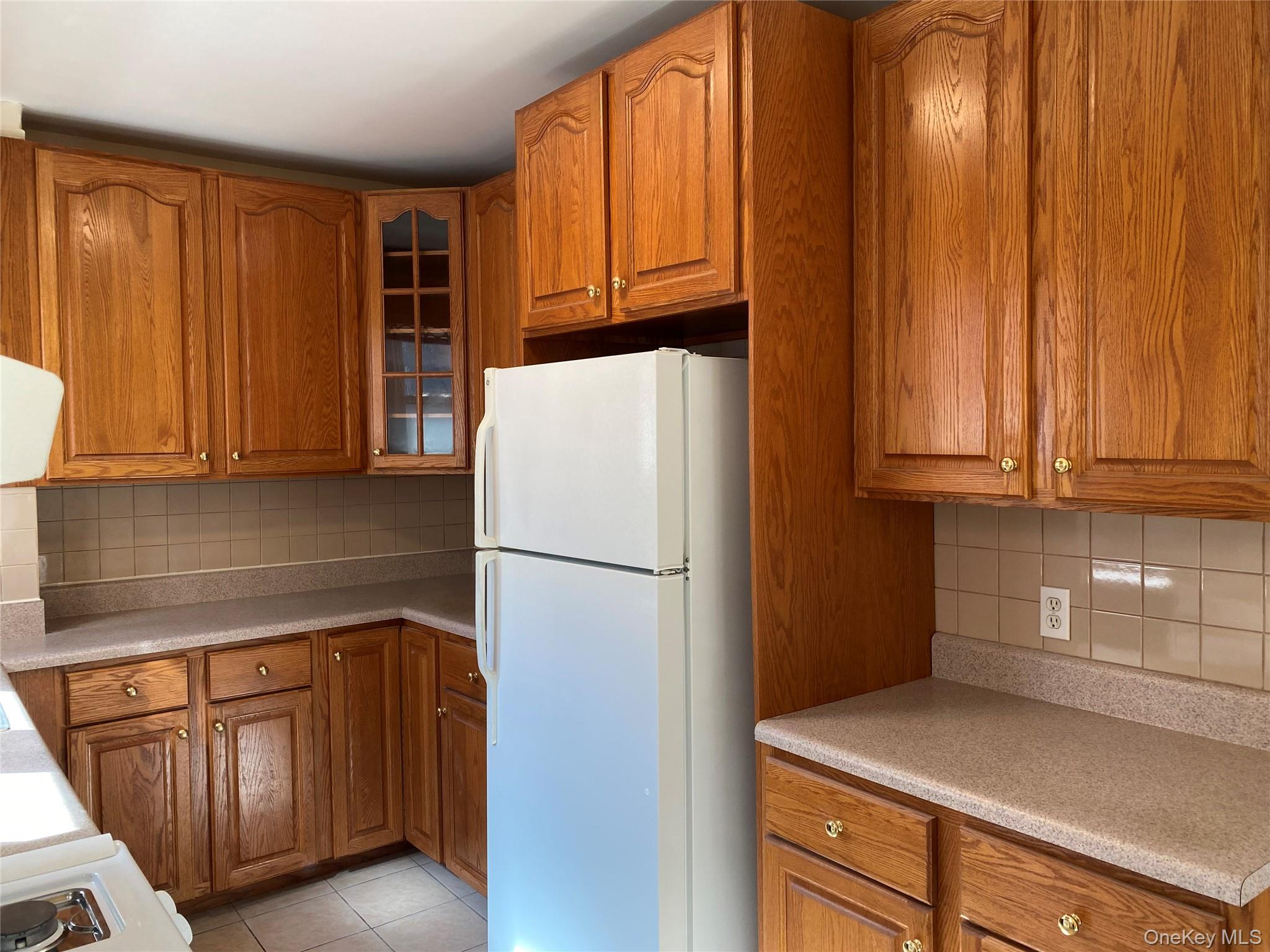 #7 photo, 204-06 42nd Avenue, Bayside , NY 11361