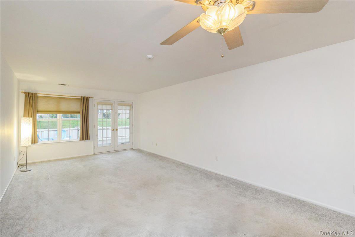 #11 photo, 163 Theodore Drive, Coram , NY 11727