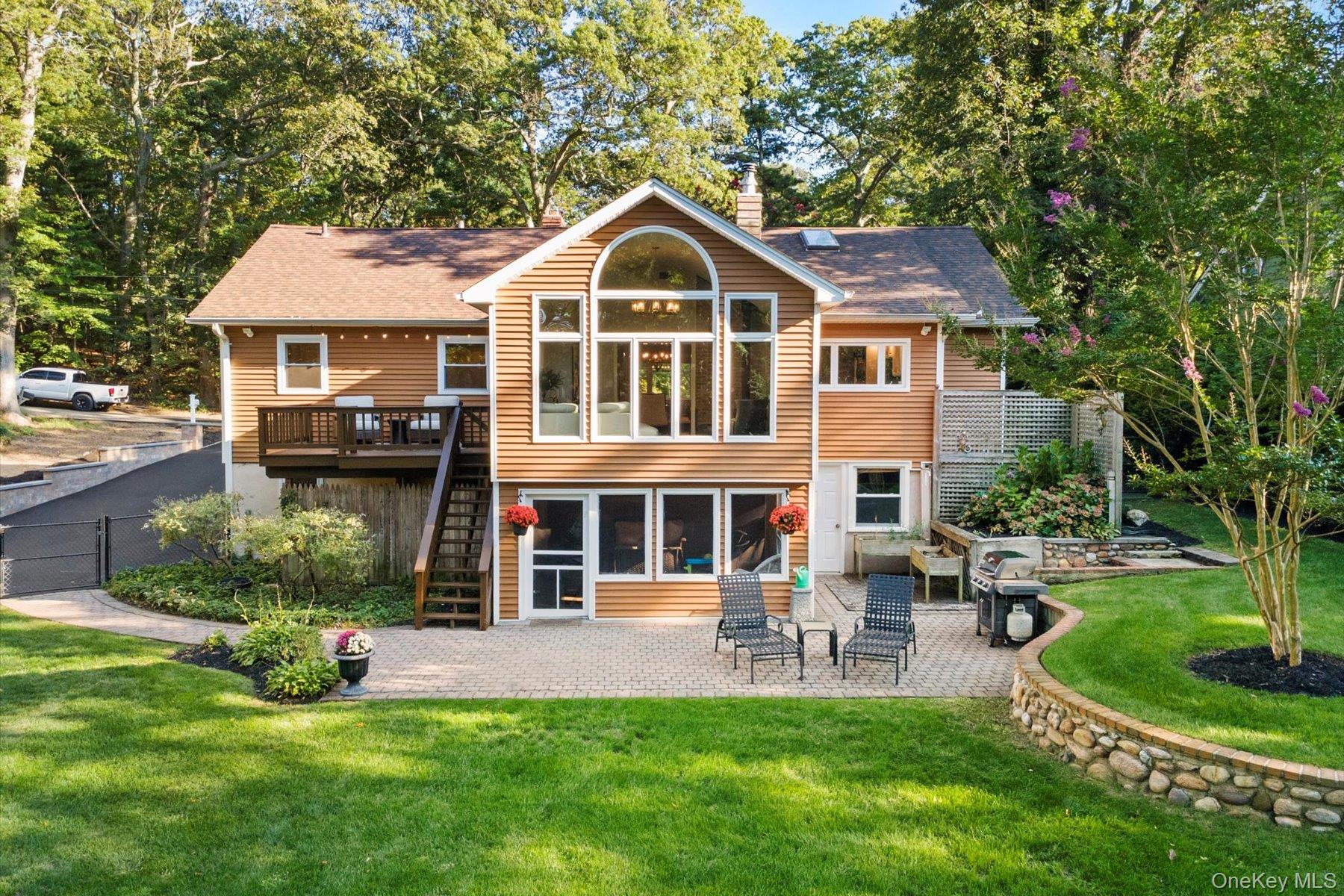 #1 photo, 7 Beverly Drive, Miller Place , NY 11764