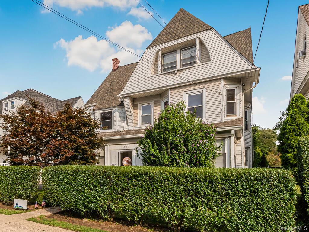 #1 photo, 582 Palisade Avenue, Yonkers , NY 10703