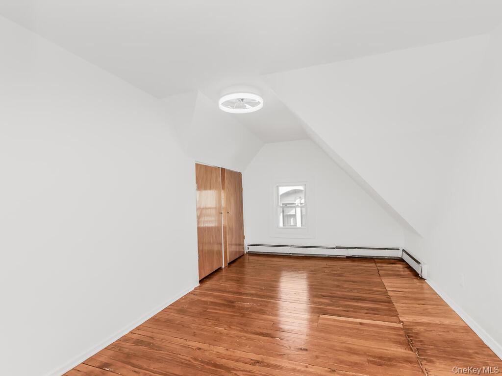 #8 photo, 552 N Broadway, Yonkers , NY 10701