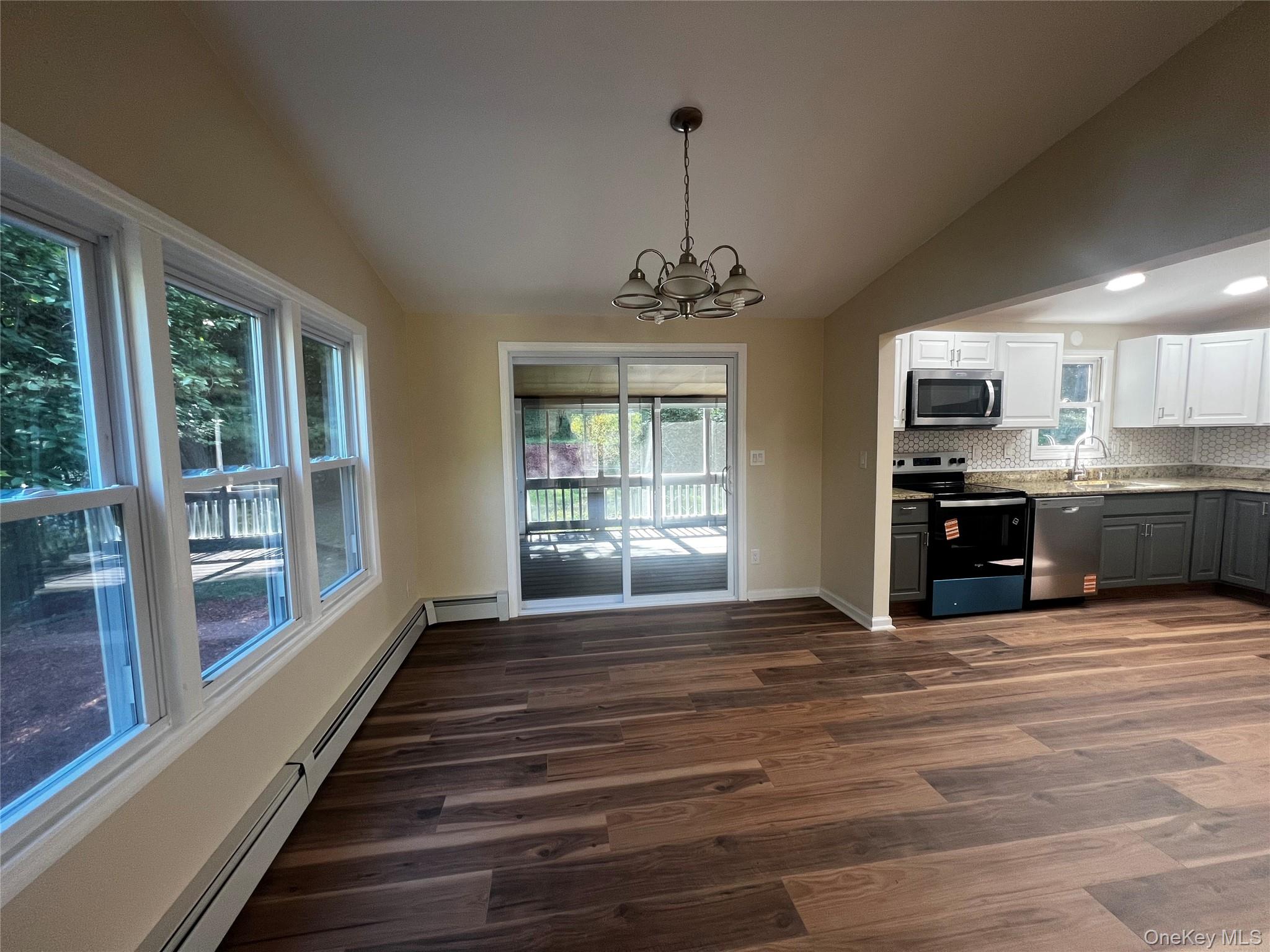 #6 photo, 112 Greenwood Drive, Beacon , NY 12508