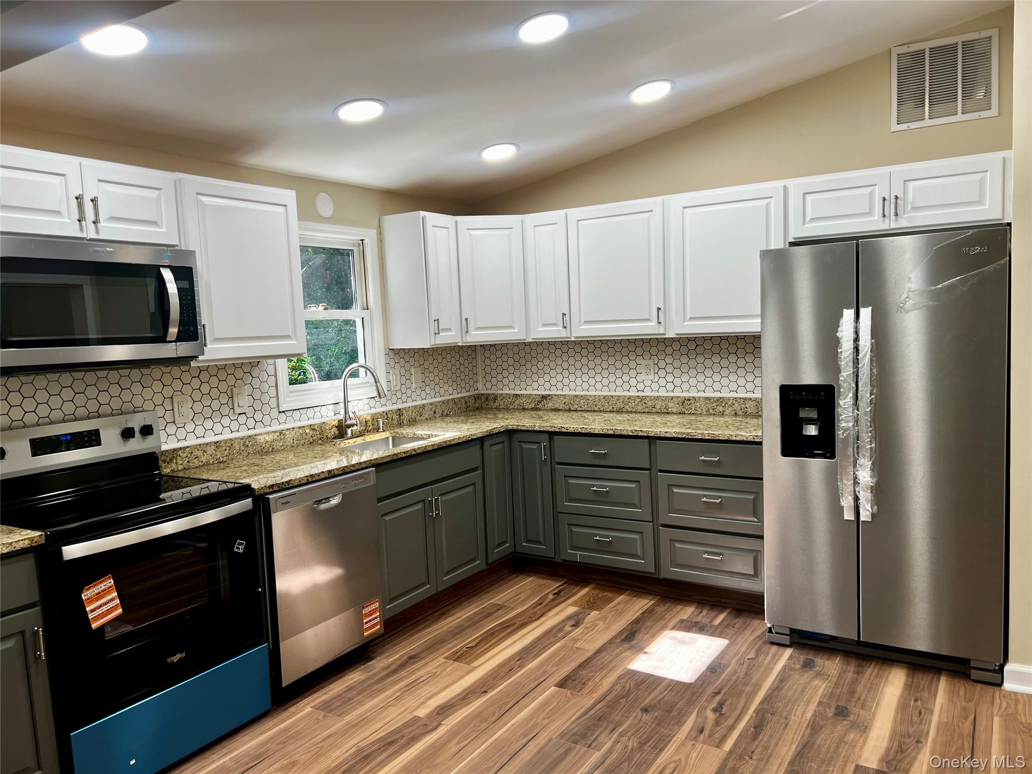 #7 photo, 112 Greenwood Drive, Beacon , NY 12508