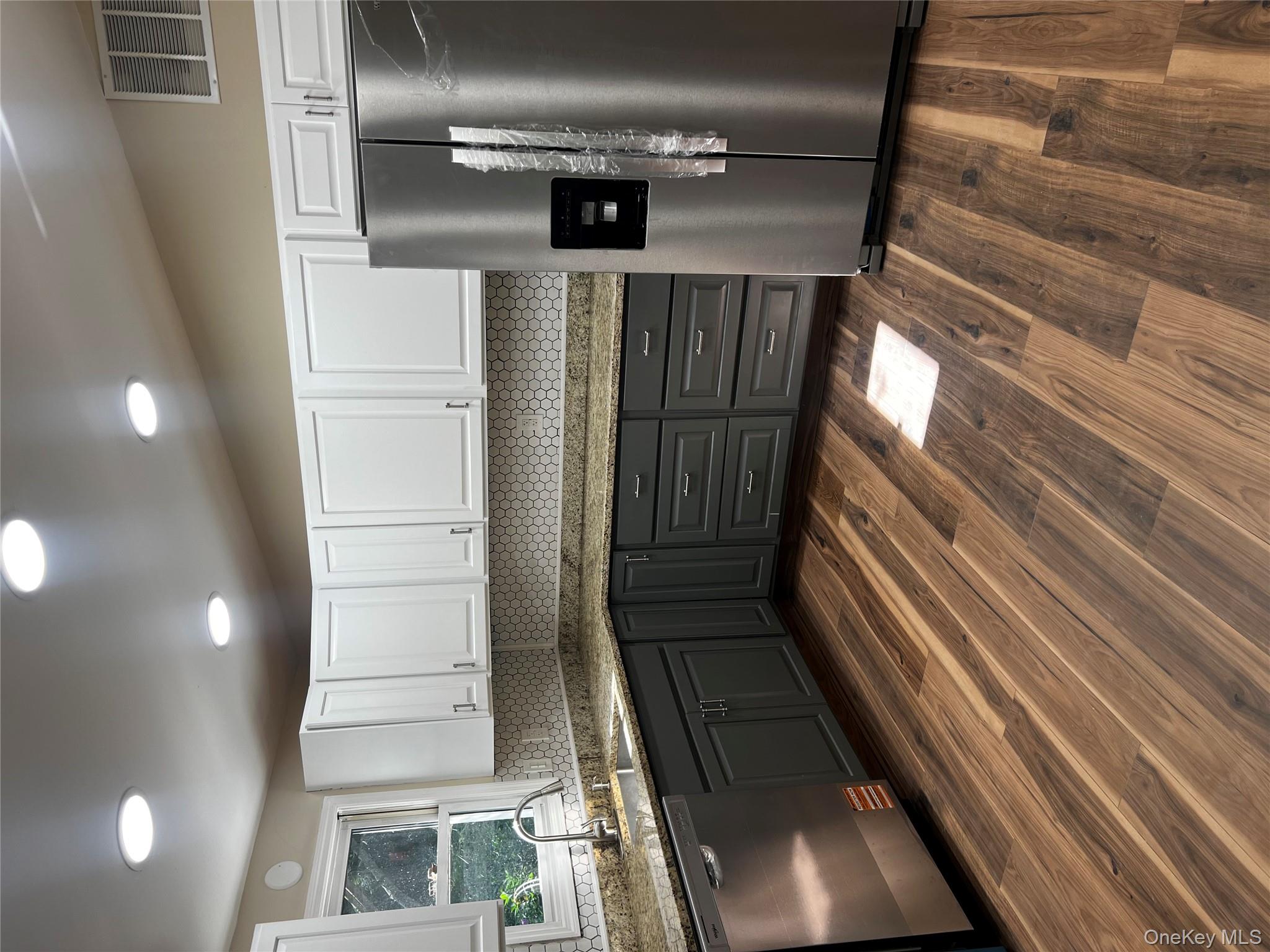 #8 photo, 112 Greenwood Drive, Beacon , NY 12508