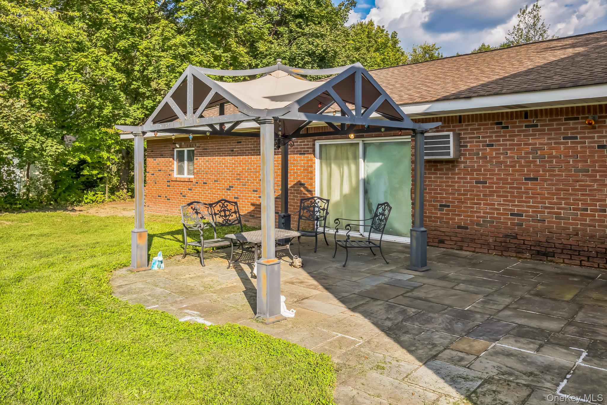 #3 photo, 24 New Road, Milton , NY 12547