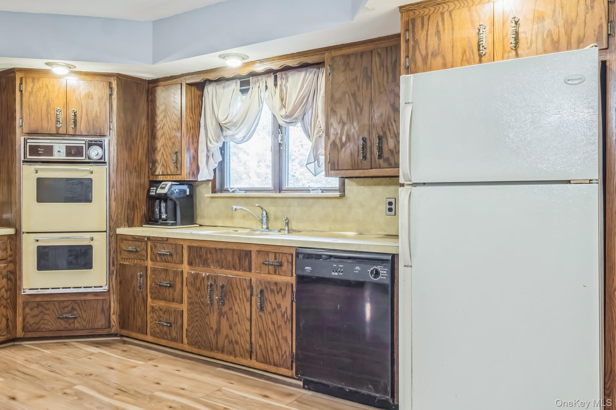 #5 photo, 24 New Road, Milton , NY 12547