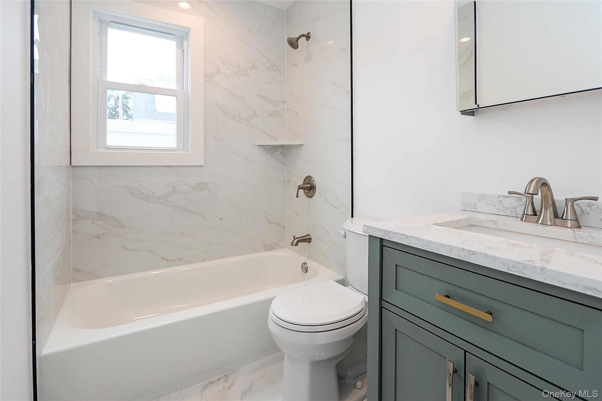 #20 photo, 50 Carlls Path, North Babylon , NY 11703