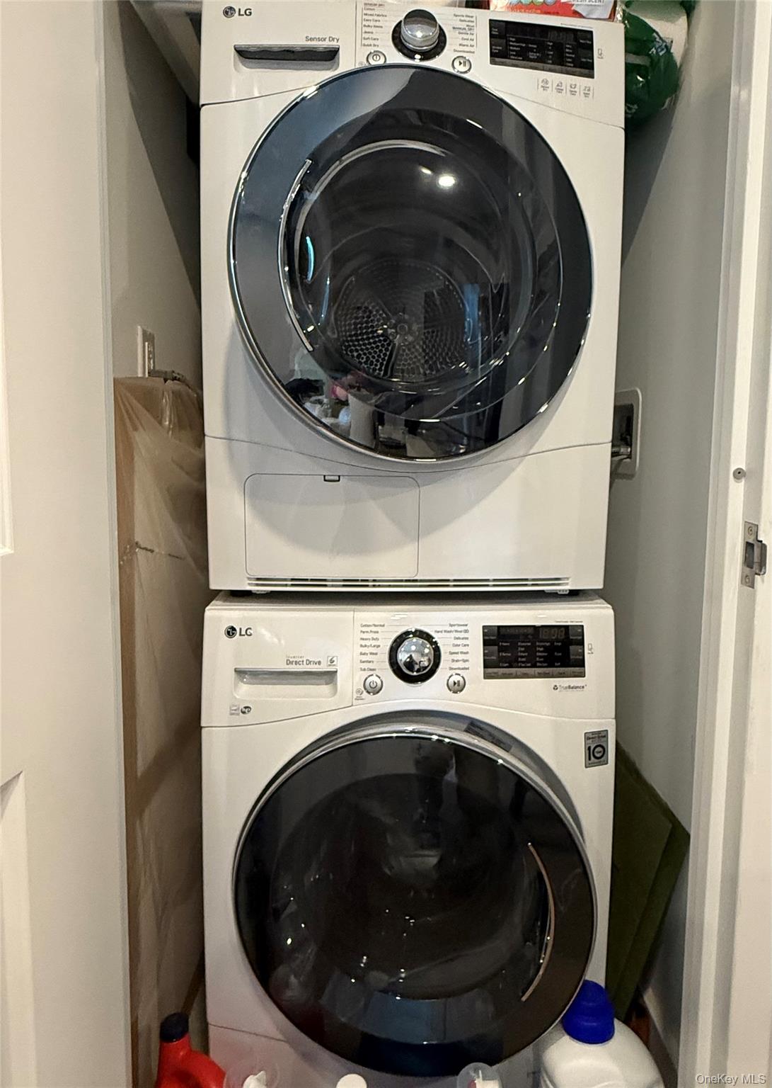 #7 photo, 3258 105th Street, クイーンズ区 East Elmhurst , NY 11369