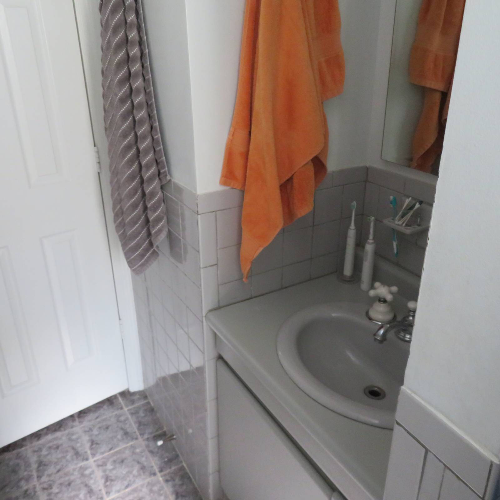 #19 photo, 1750 East 37th St, Marine Park , NY 11234