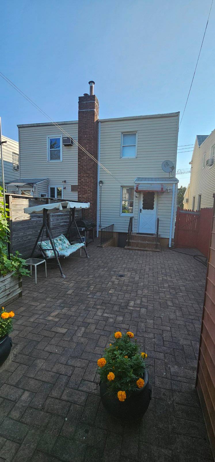 #4 photo, 1750 East 37th St, Marine Park , NY 11234