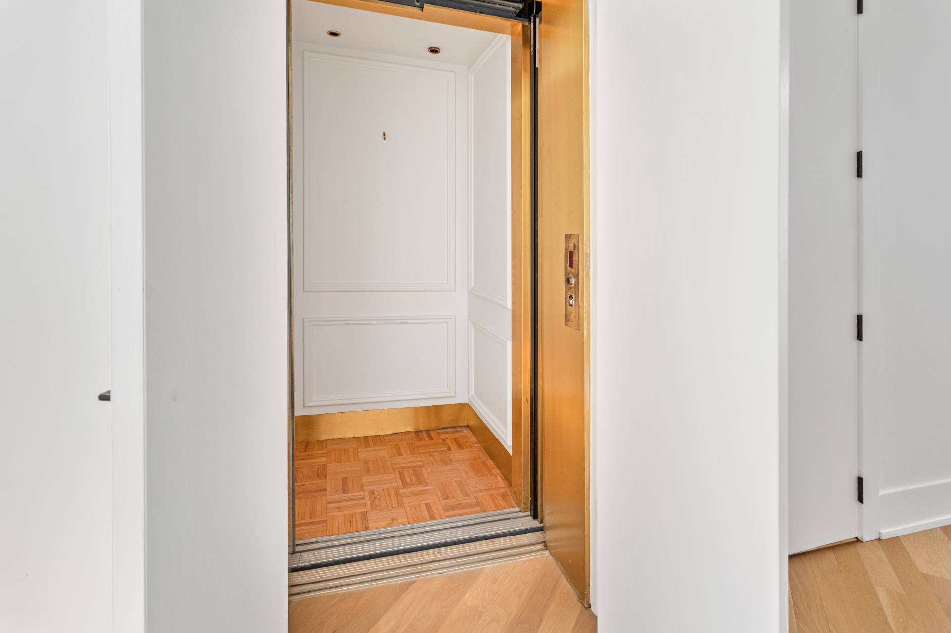 #40 photo, 1 Osprey Court, Belle Terre , NY 11777