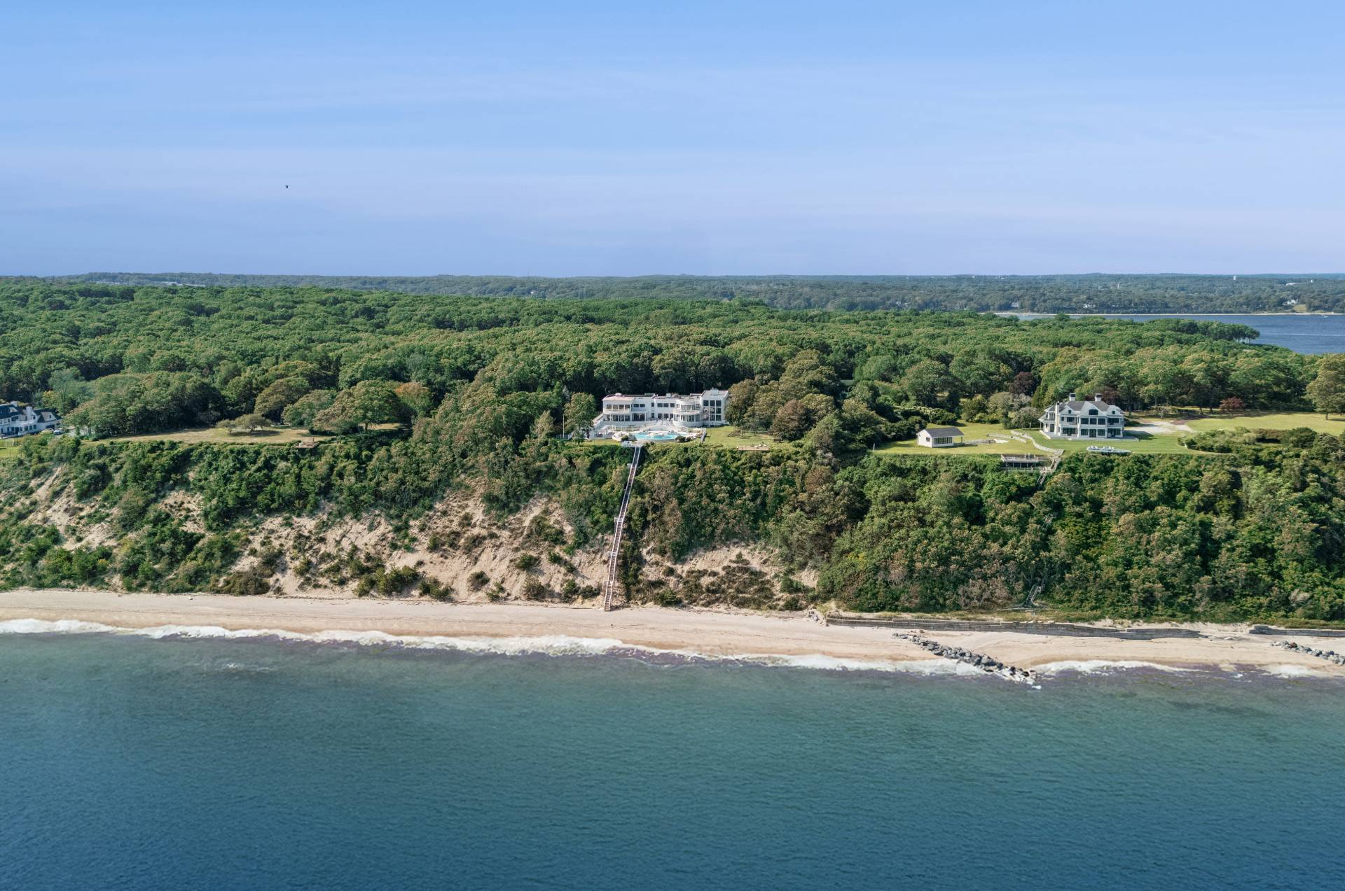 #49 photo, 1 Osprey Court, Belle Terre , NY 11777