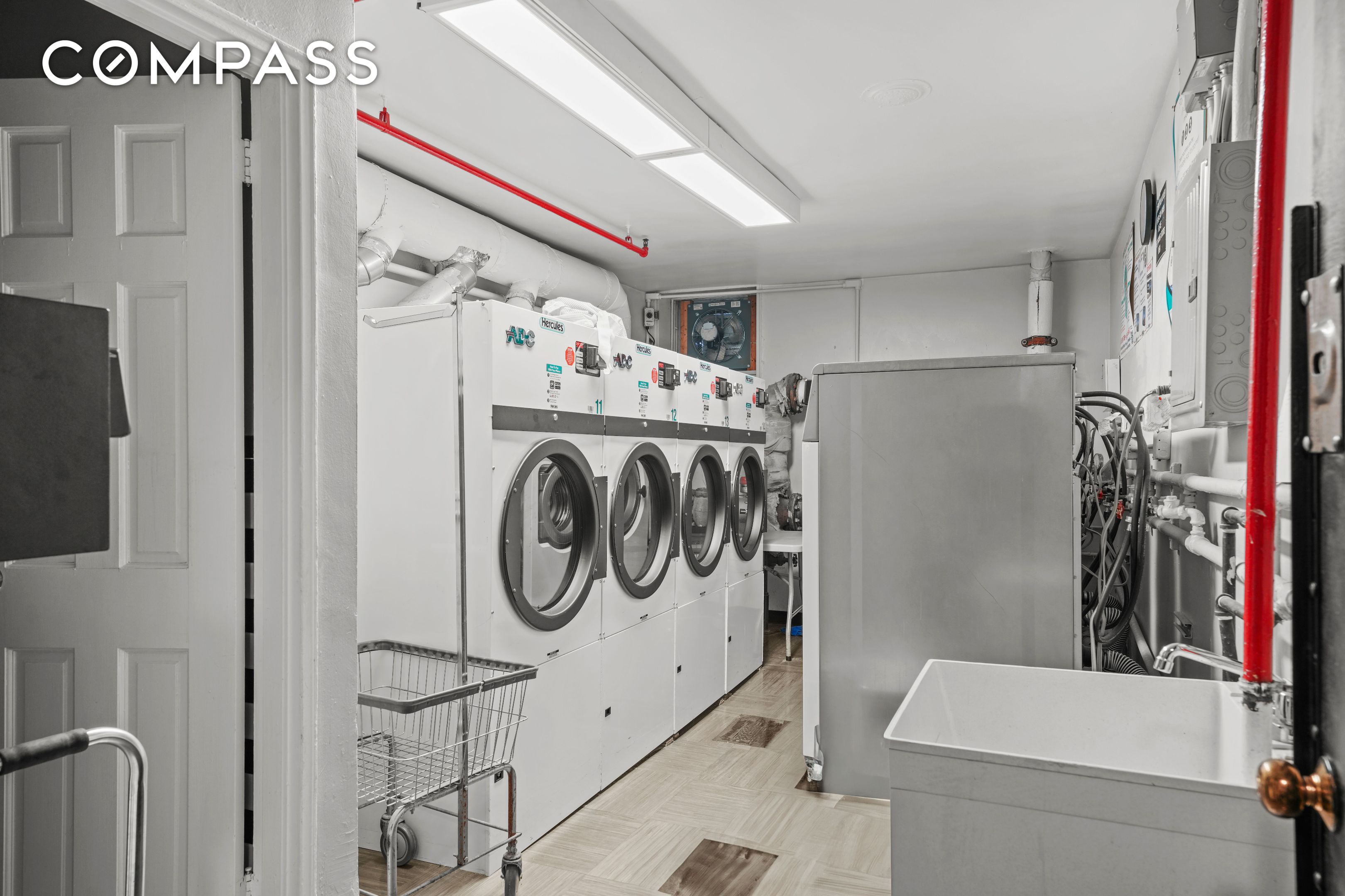 #14 photo, 651 Vanderbilt Street, ブルックリン区 Windsor Terrace , NY 11218