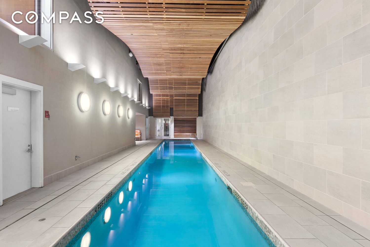 #13 photo, 48 Bond Street, マンハッタン NoHo , NY 10012