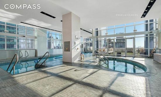 #12 photo, 350 W 42nd Street, Hell's Kitchen , NY 10036