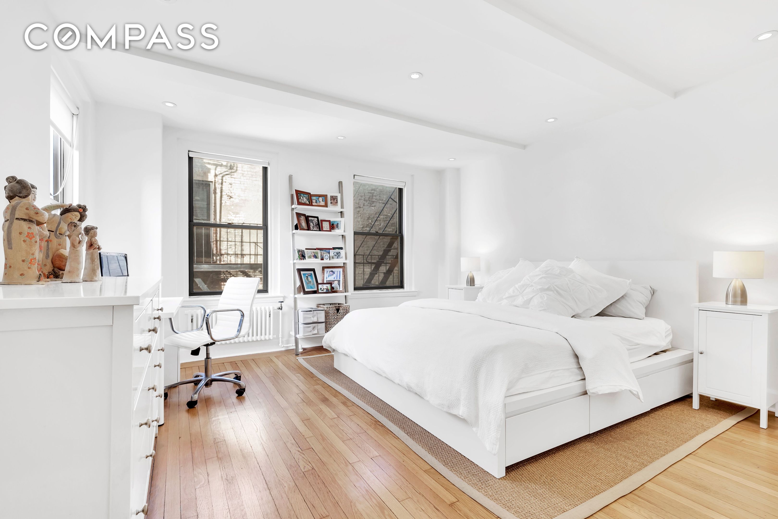 #5 photo, 136 Waverly Place, West Village , NY 10014