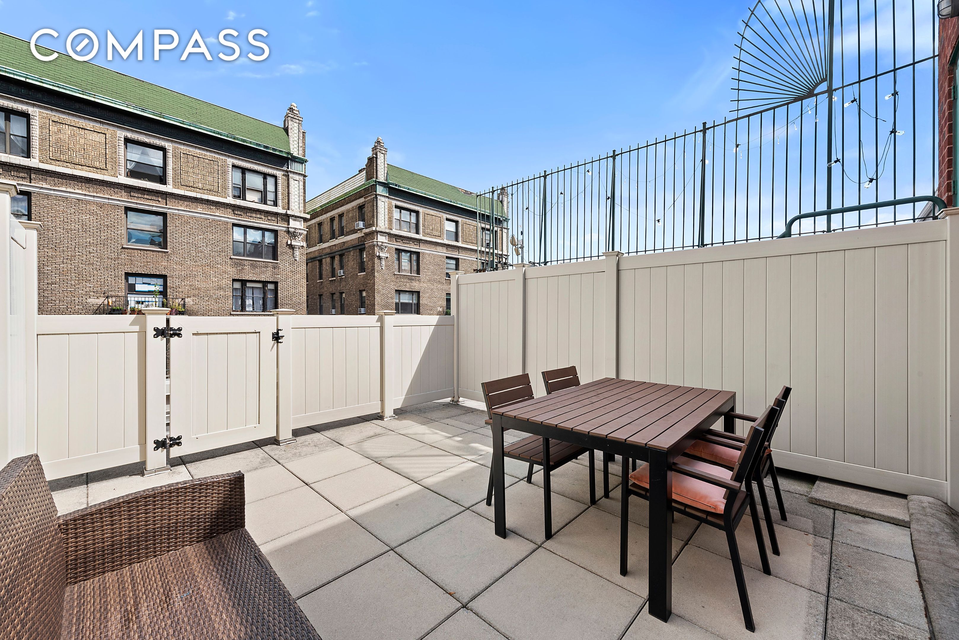 #8 photo, 2250 Broadway, Upper West Side , NY 10024