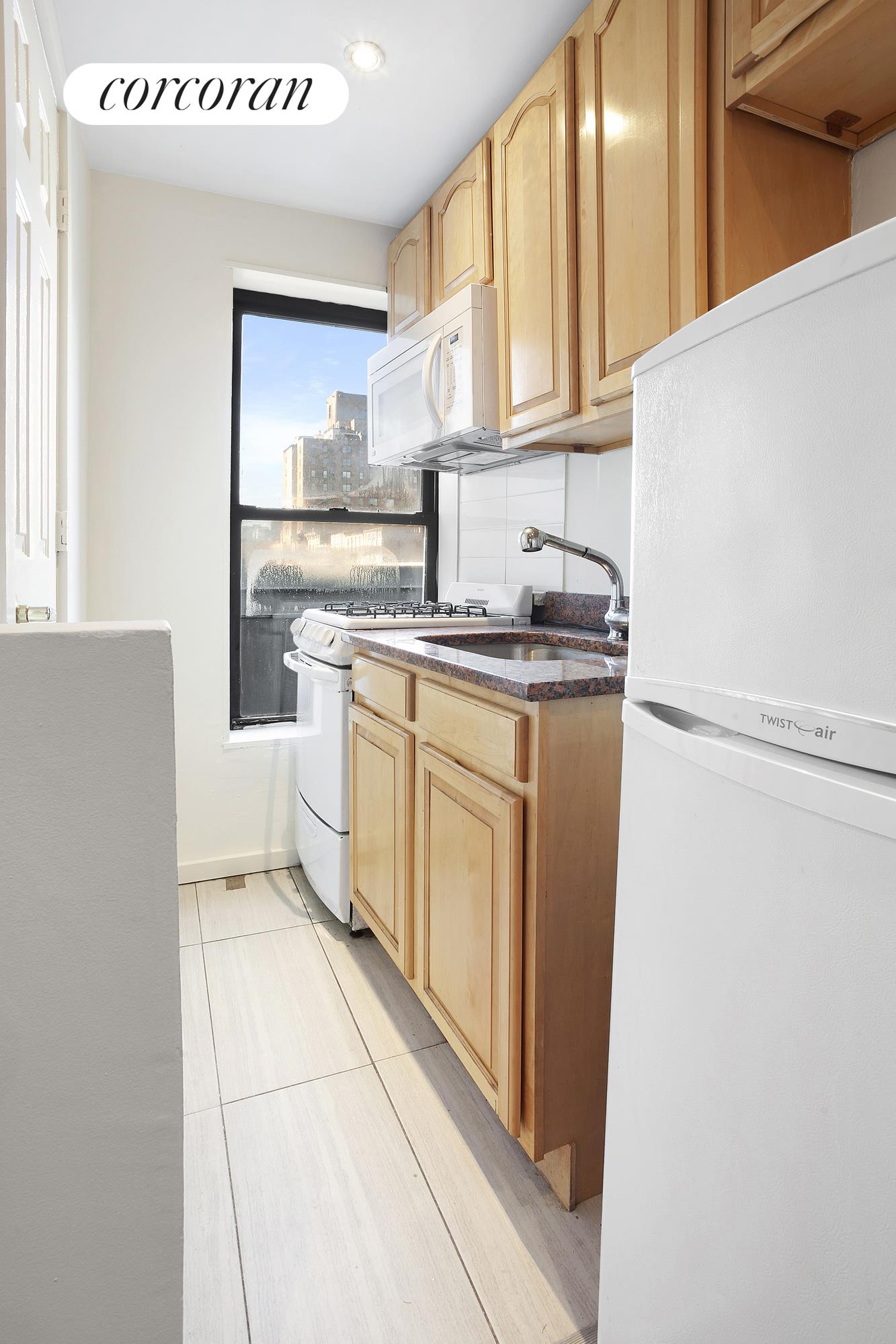 #8 photo, New York City, East Village , NY 10003