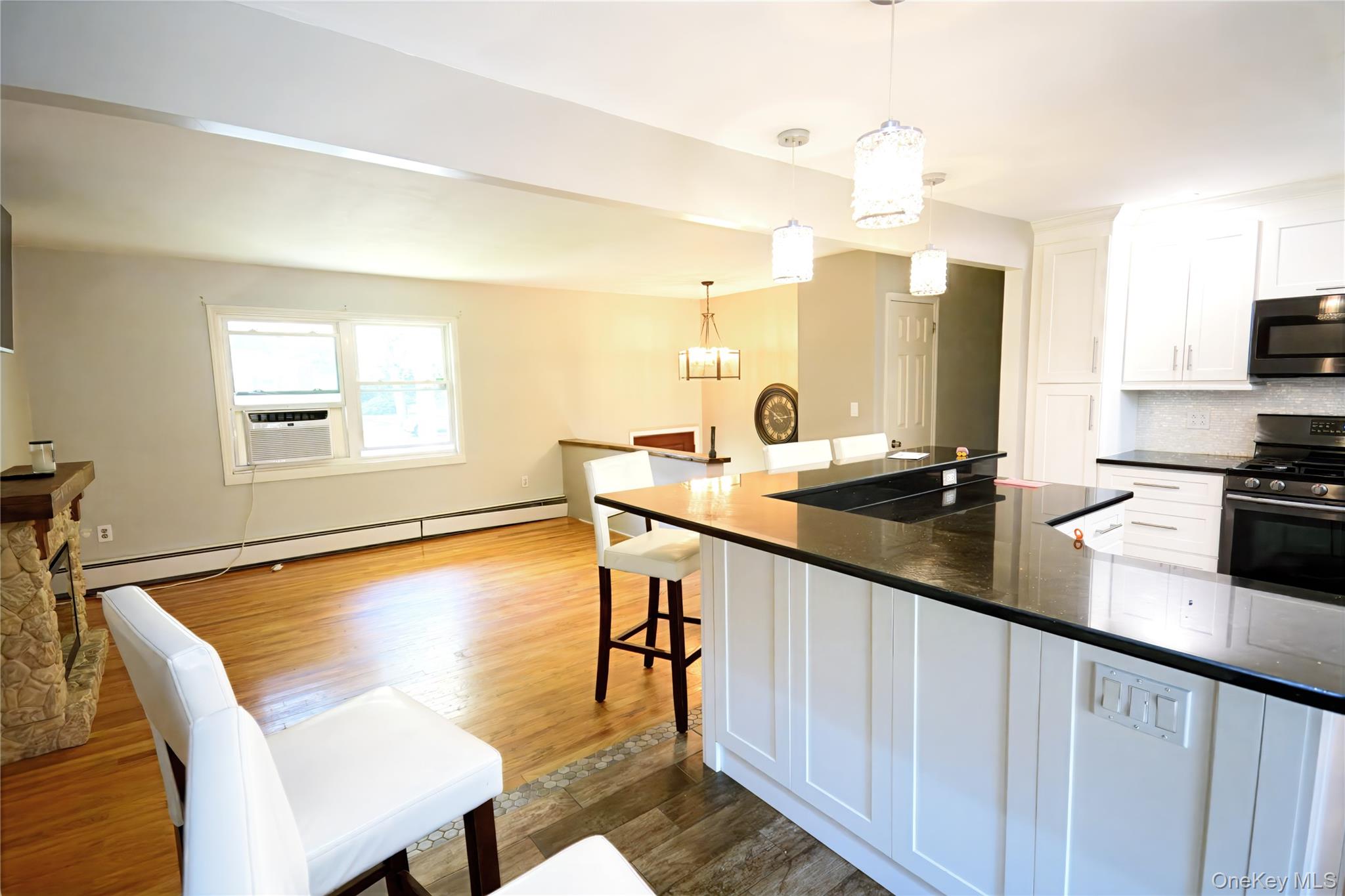 #15 photo, 32 Daisy Lane, Wappingers Falls , NY 12590