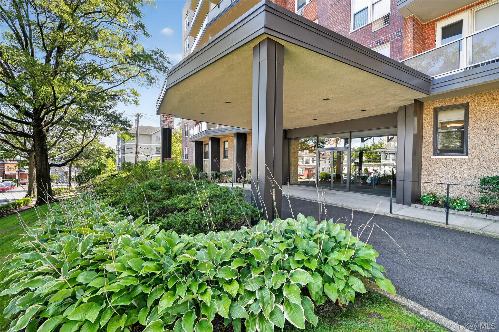 #2 photo, 360 Westchester Avenue, Port Chester , NY 10573