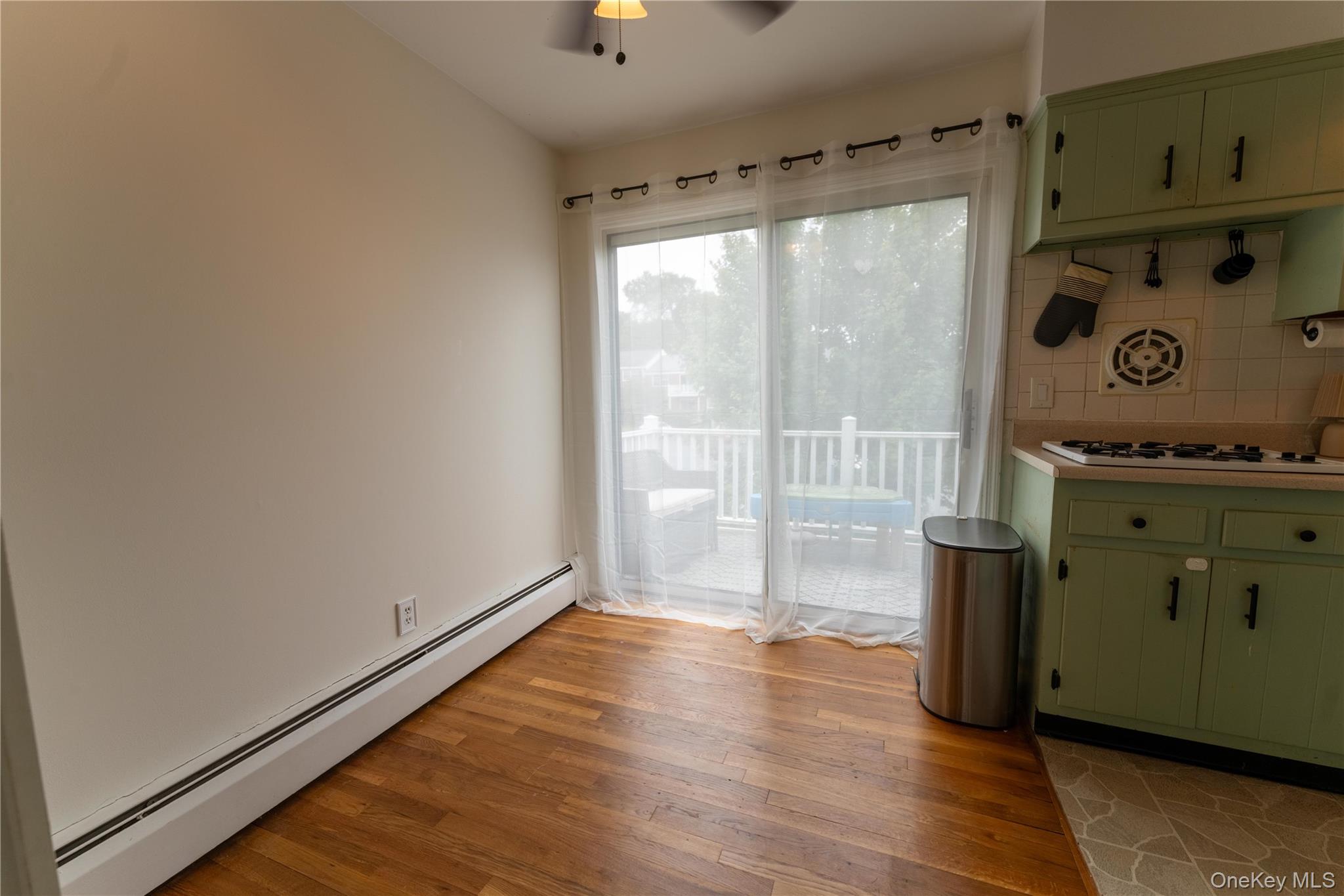 #12 photo, 3 Sussex Court, Suffern , NY 10901