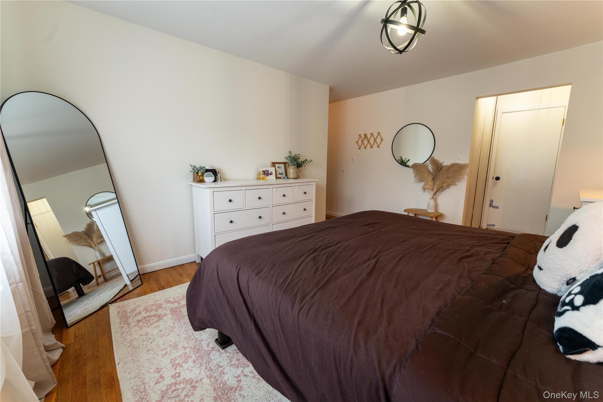 #16 photo, 3 Sussex Court, Suffern , NY 10901