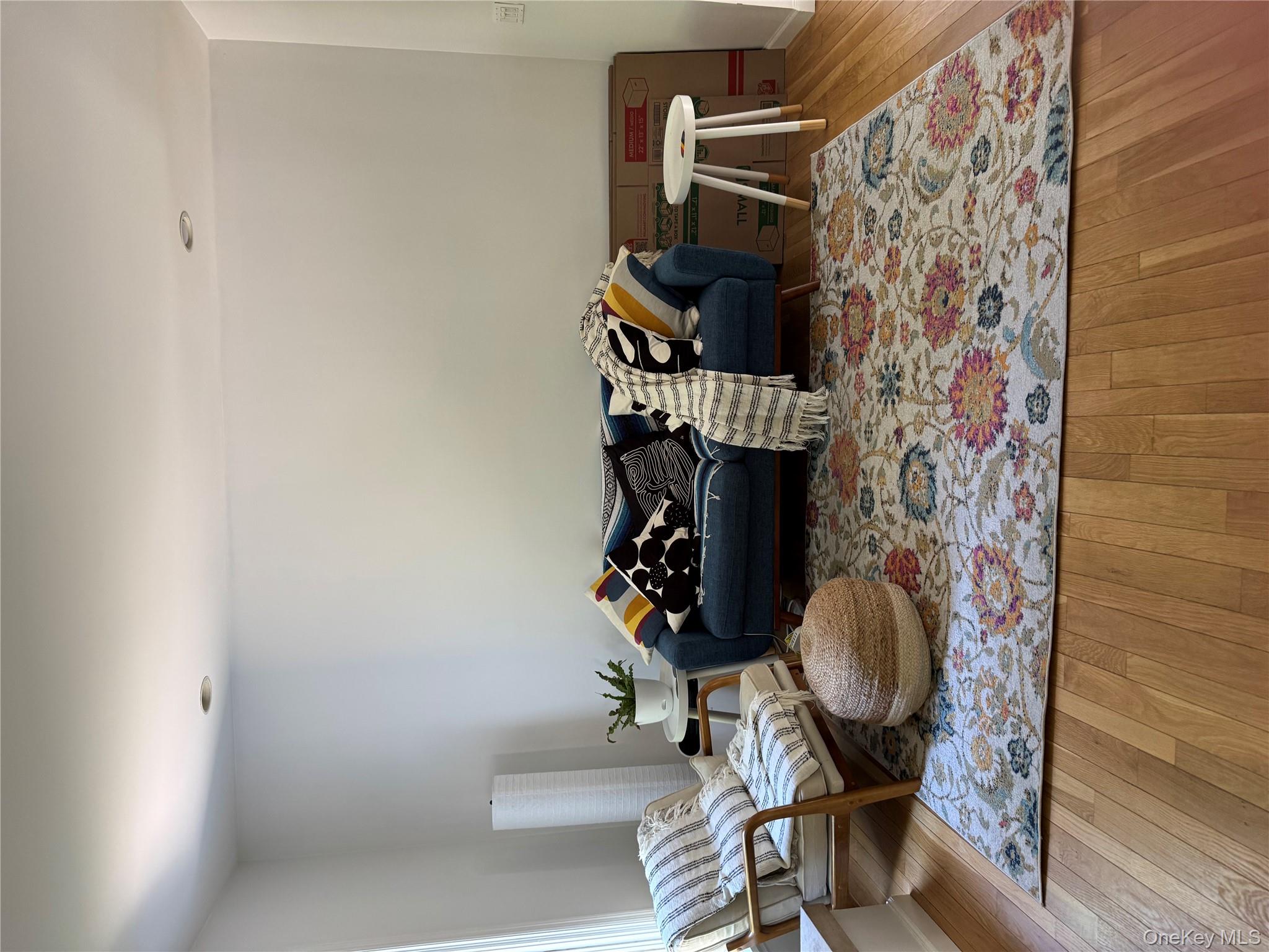 #4 photo, 7 Valley View Road, Chappaqua , NY 10514