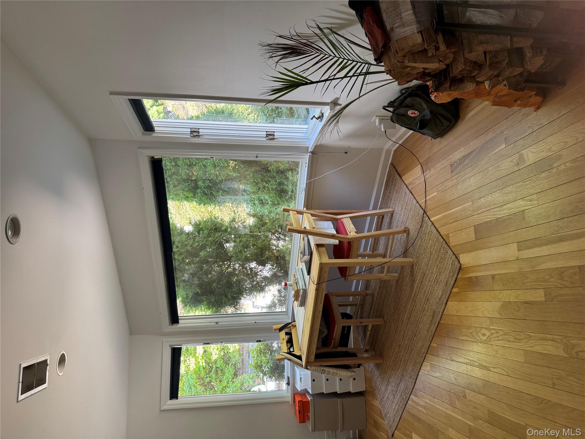 #5 photo, 7 Valley View Road, Chappaqua , NY 10514