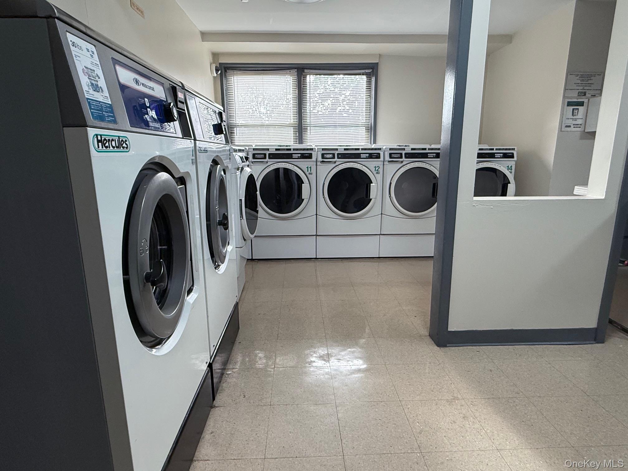 #5 photo, 5 Oakdale Manor, Suffern , NY 10901