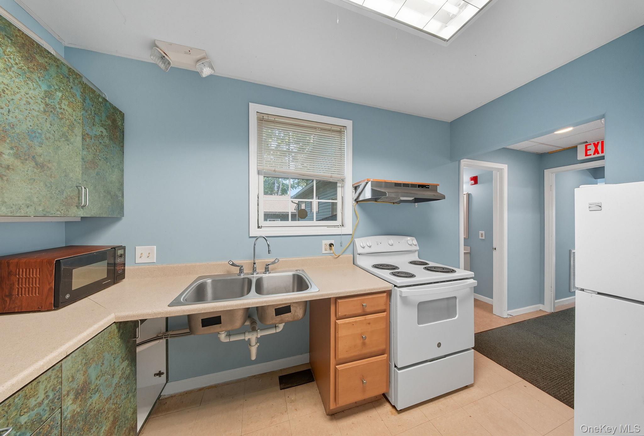 #10 photo, 80 E Main Street, Port Jervis , NY 12771