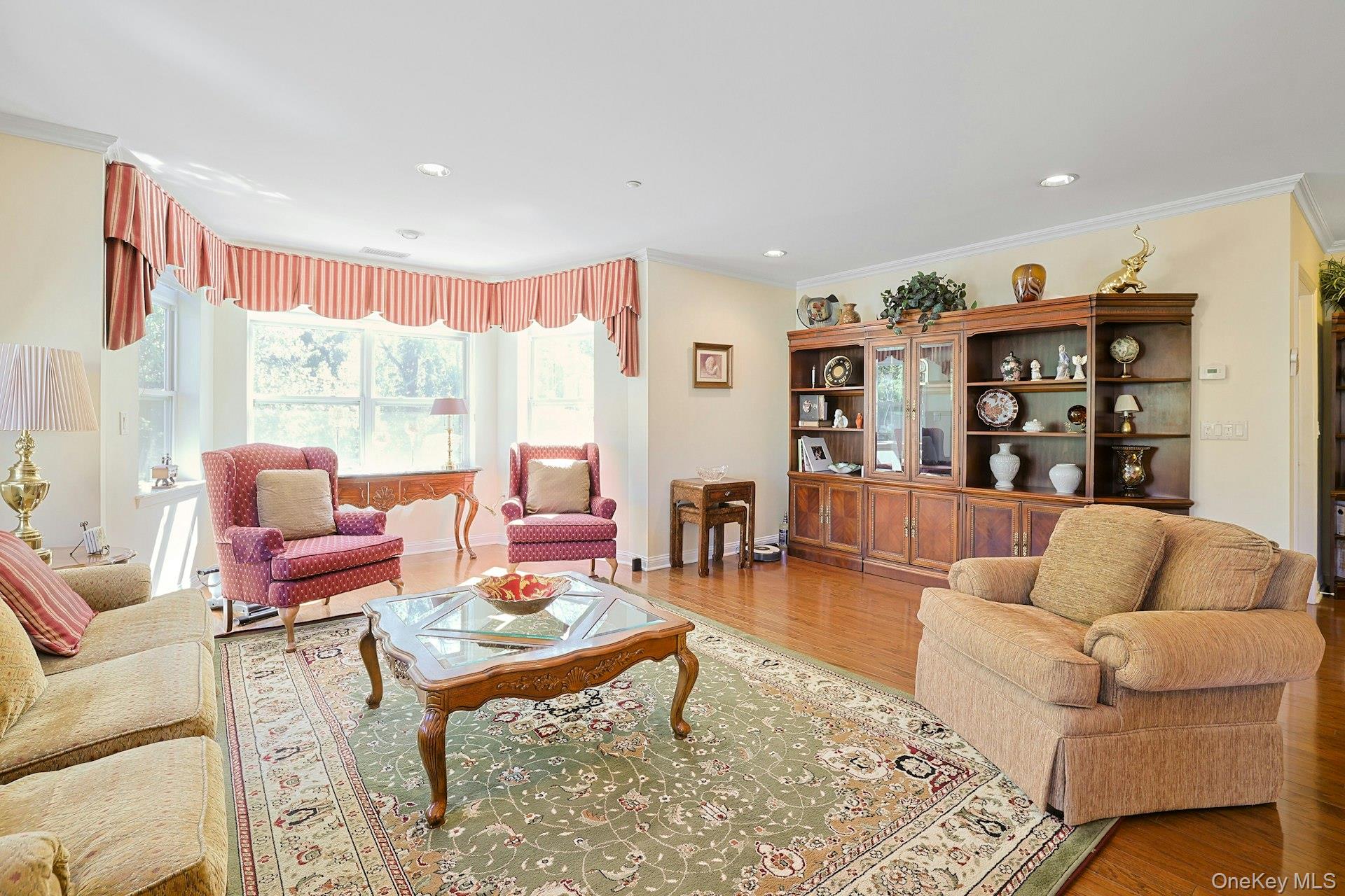 #4 photo, 3207 Leeward Drive, Haverstraw , NY 10927