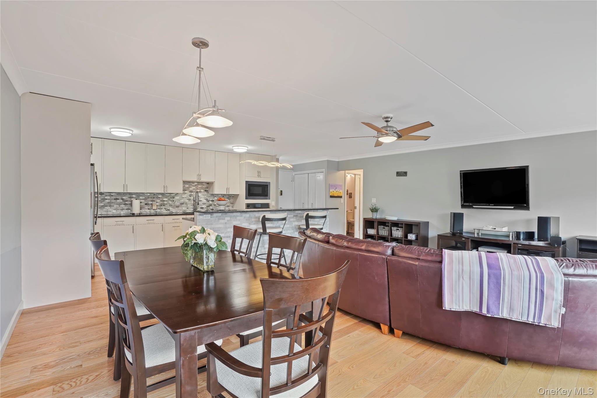 #12 photo, 500 High Point Drive, Hartsdale , NY 10530