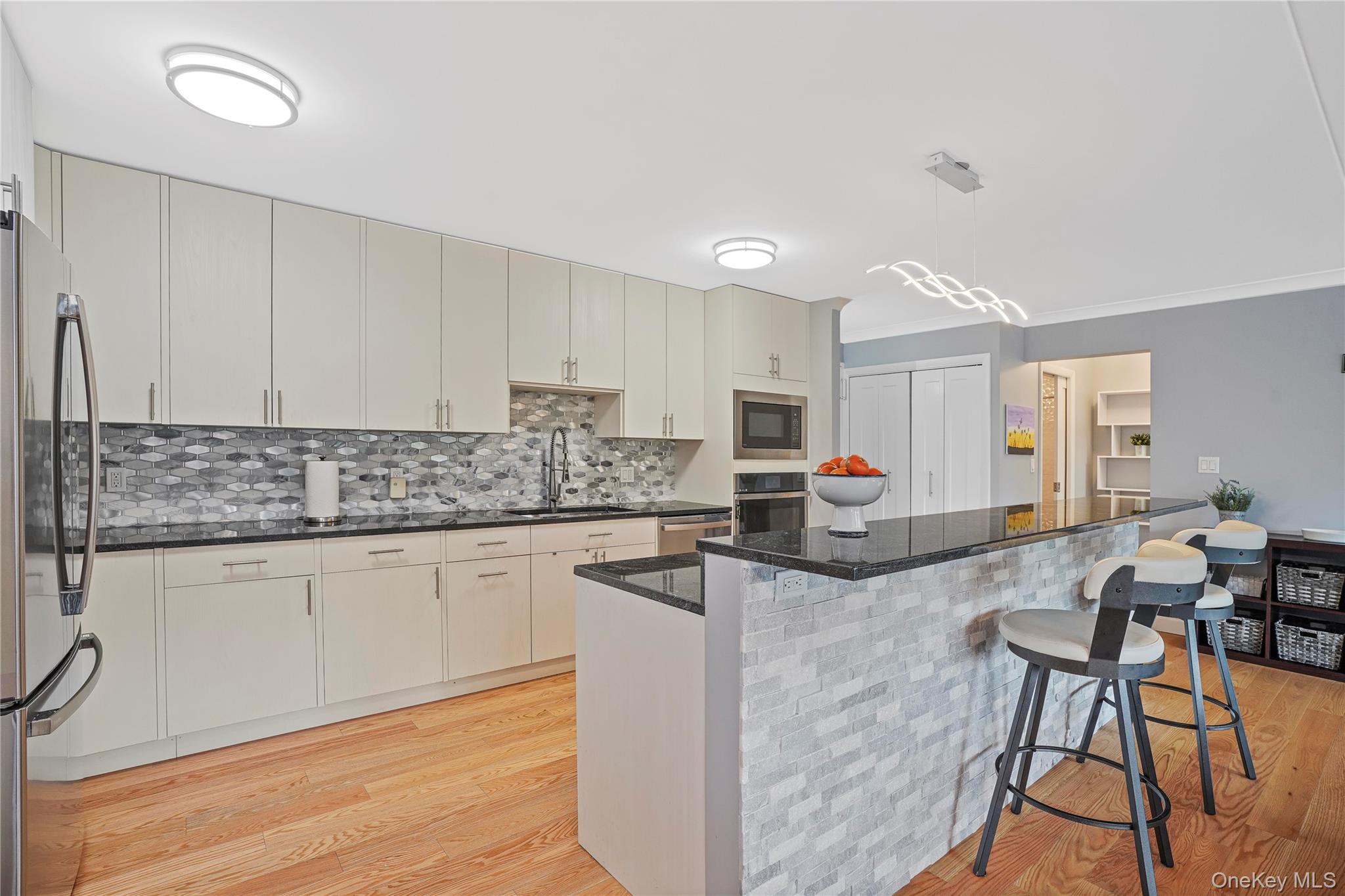 #2 photo, 500 High Point Drive, Hartsdale , NY 10530