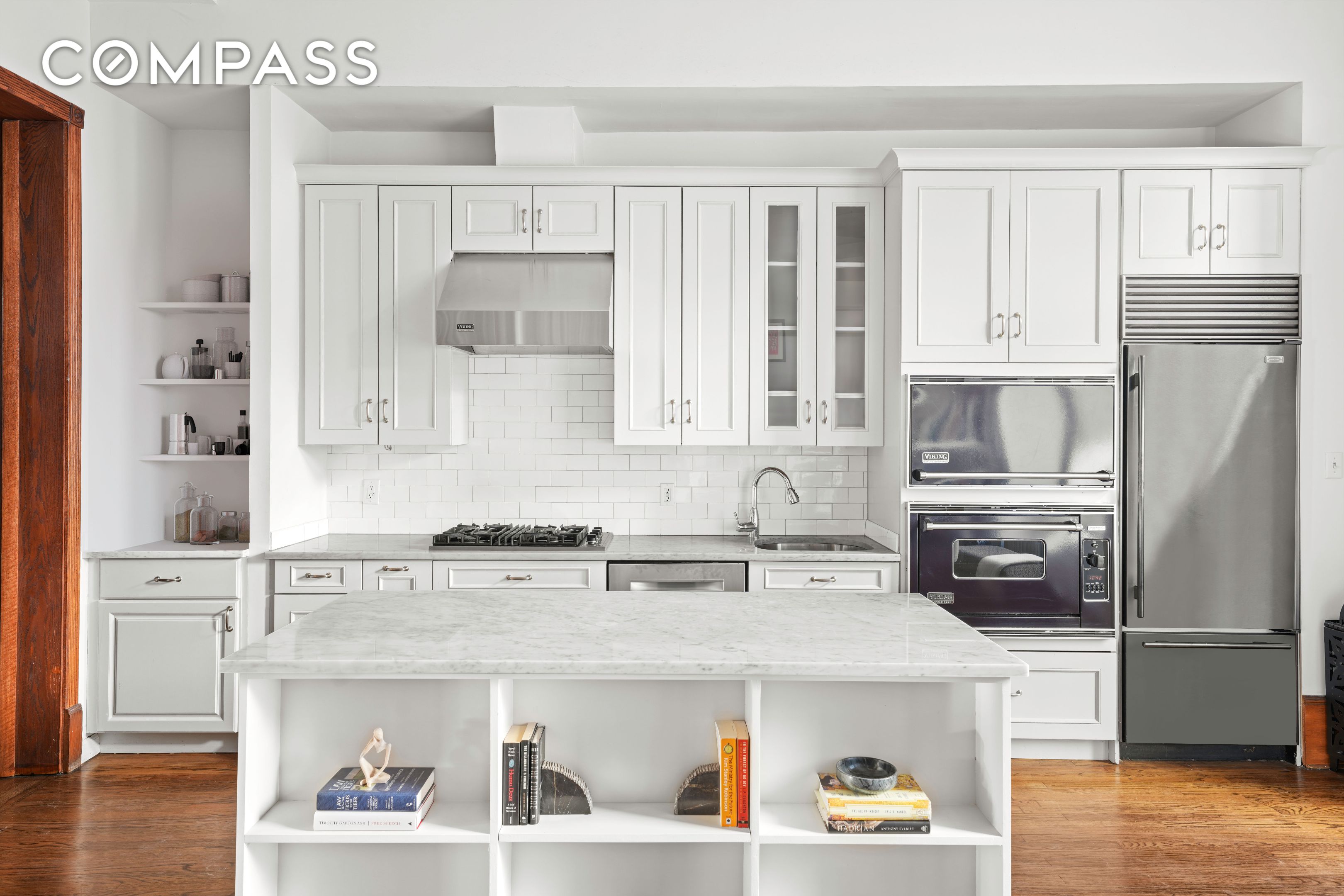 #10 photo, 127 W 122nd Street, マンハッタン Harlem , NY 10027