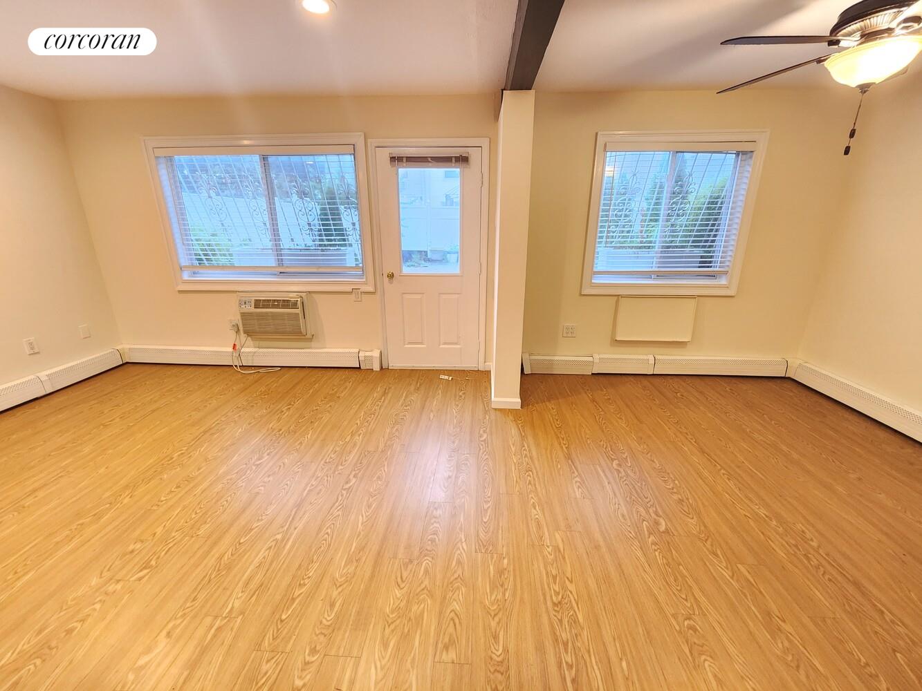 #8 photo, Bronx, Castle Hill , NY 10473