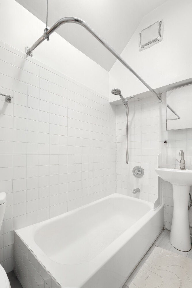 #5 photo, New York City, マンハッタン Lenox Hill , NY 10065