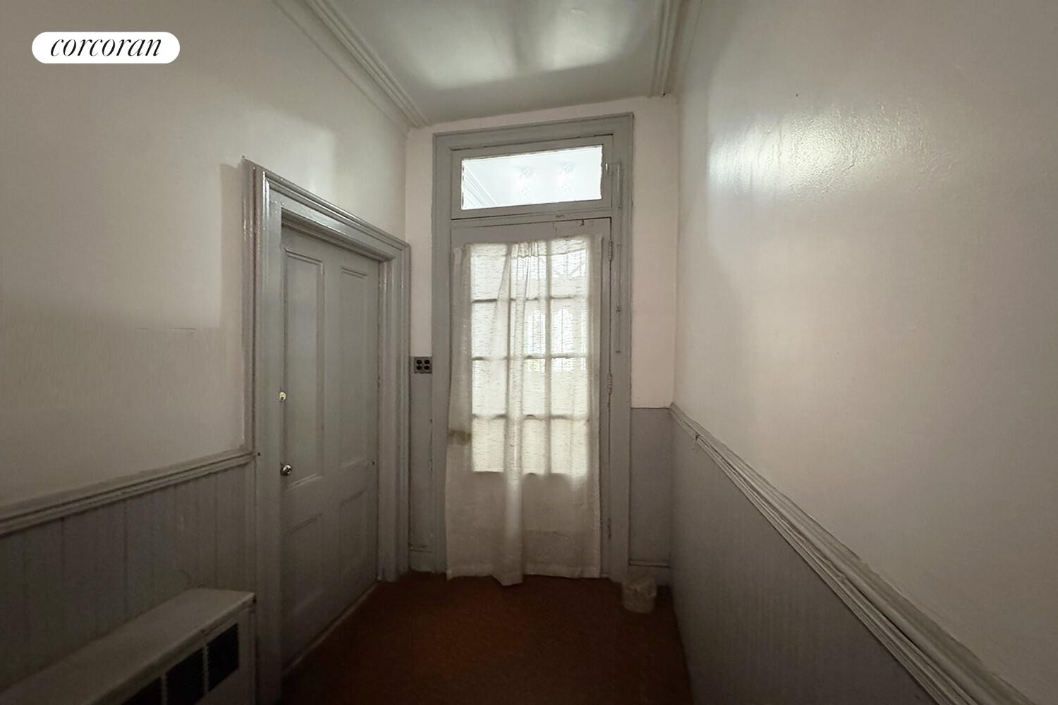 #4 photo, 456 HUMBOLDT Street, Williamsburg,North , NY 11211