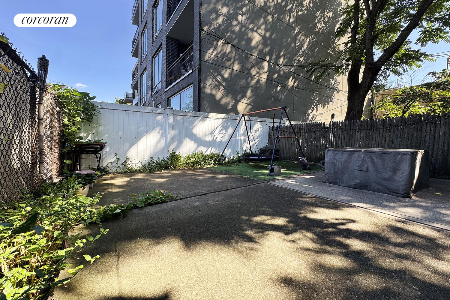 #7 photo, 456 HUMBOLDT Street, Williamsburg,North , NY 11211