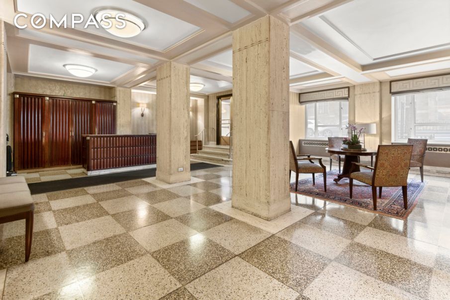 #14 photo, 20 E 35th Street, Murray Hill , NY 10016