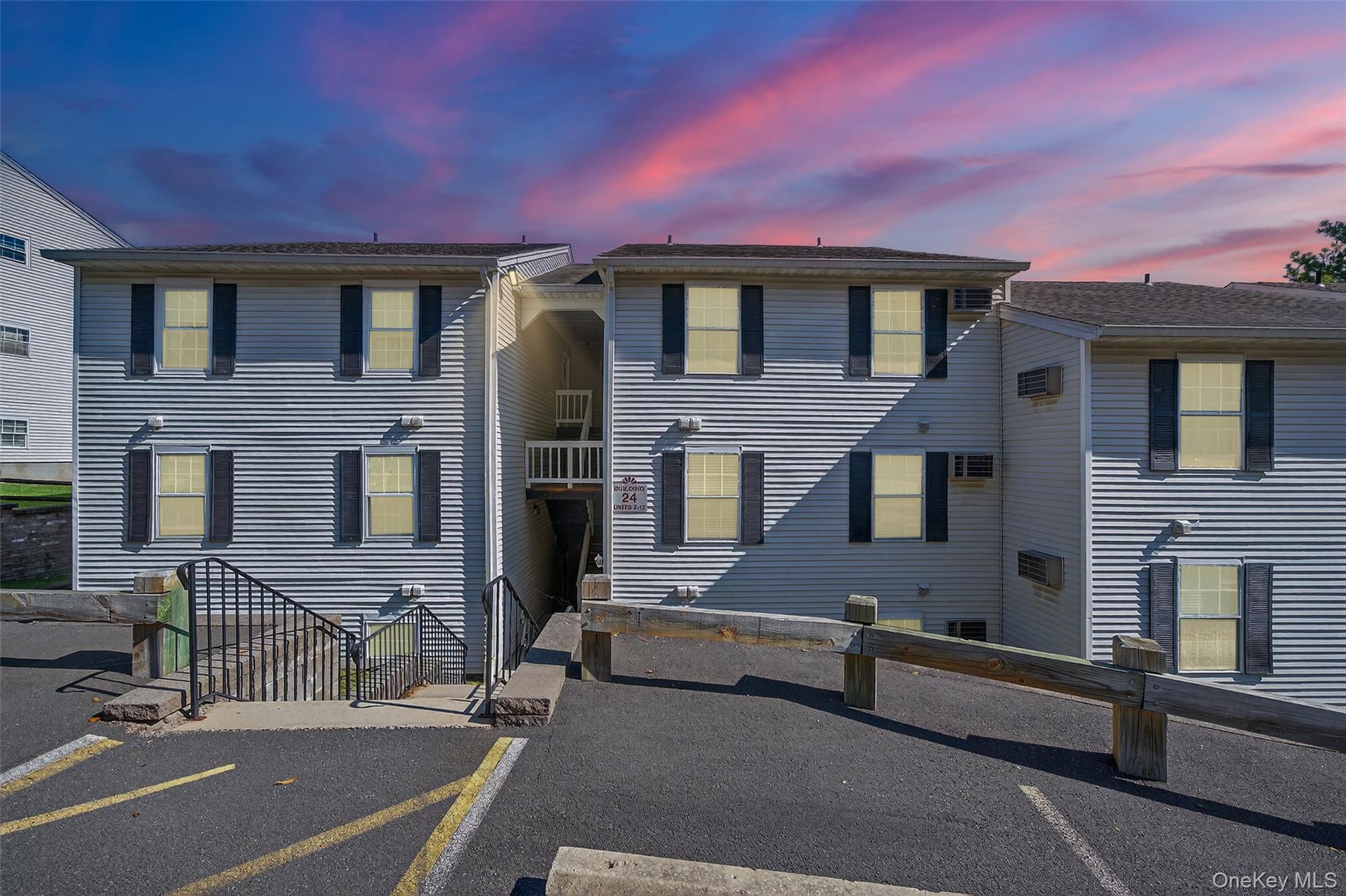 #1 photo, 24 Lexington Hill, Unit 11, 纽约州 Harriman , NY 10926