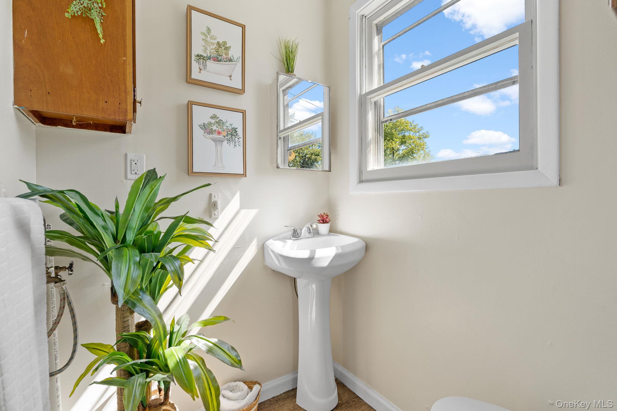 #19 photo, 8 Coldenham Road, Walden , NY 12586