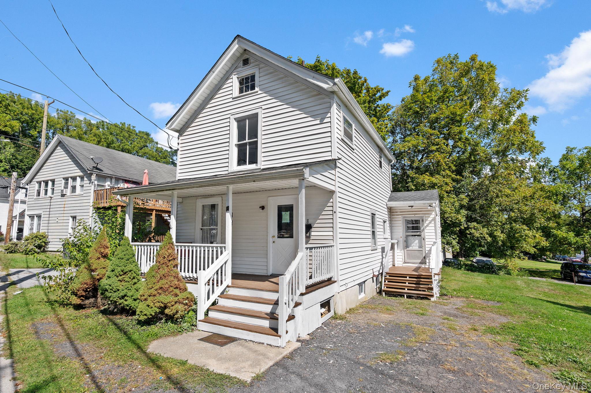 #2 photo, 8 Coldenham Road, Walden , NY 12586