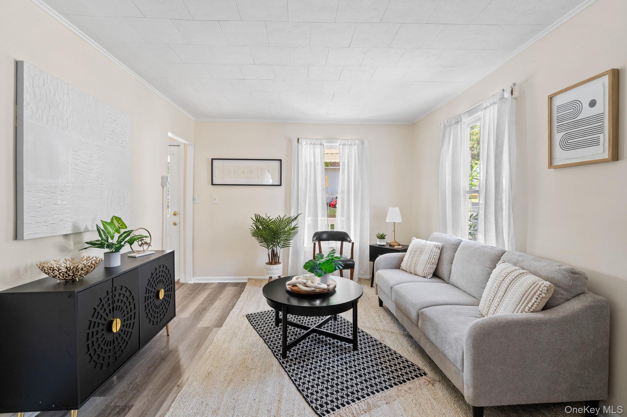 #4 photo, 8 Coldenham Road, Walden , NY 12586