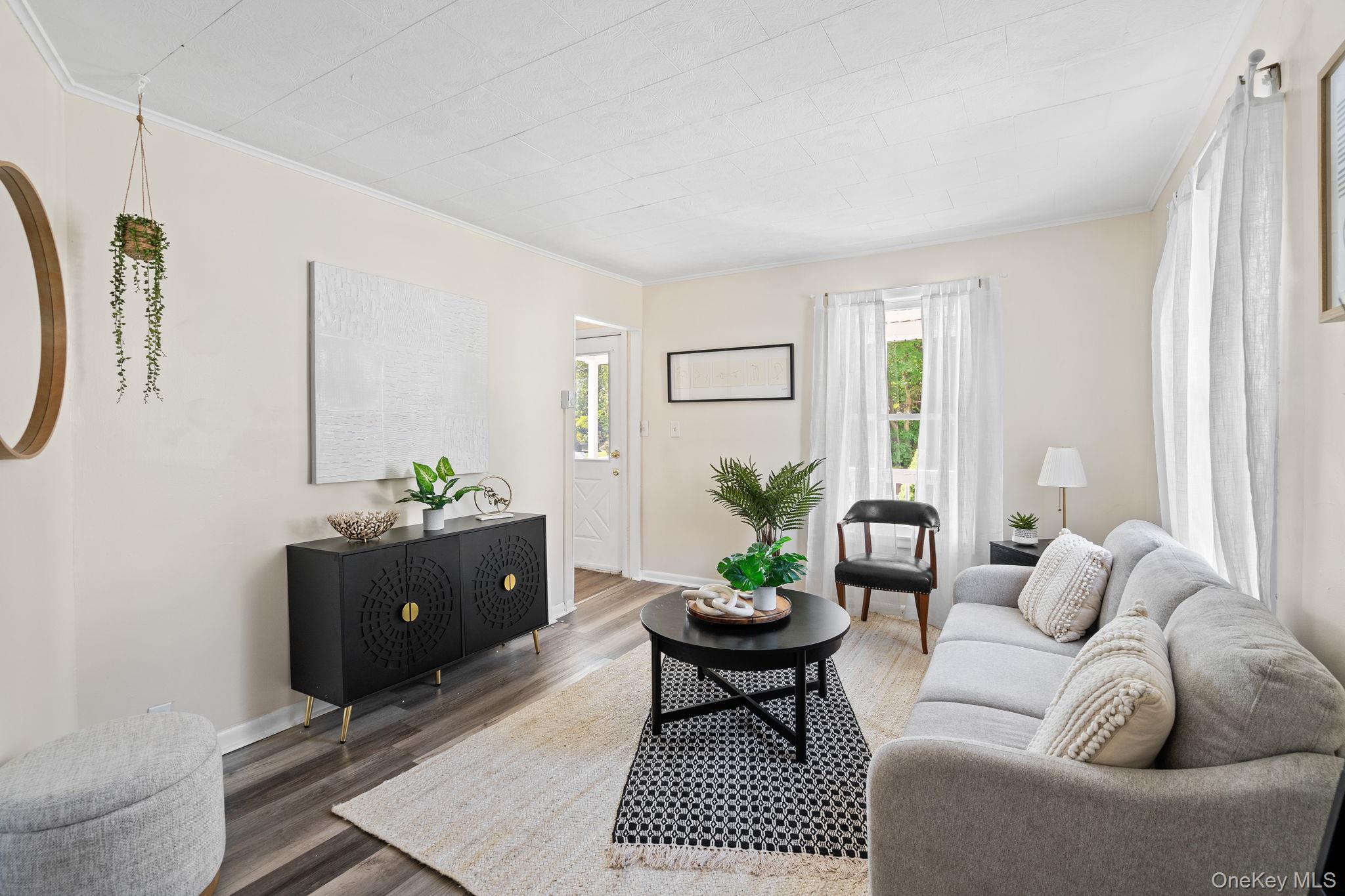 #7 photo, 8 Coldenham Road, Walden , NY 12586