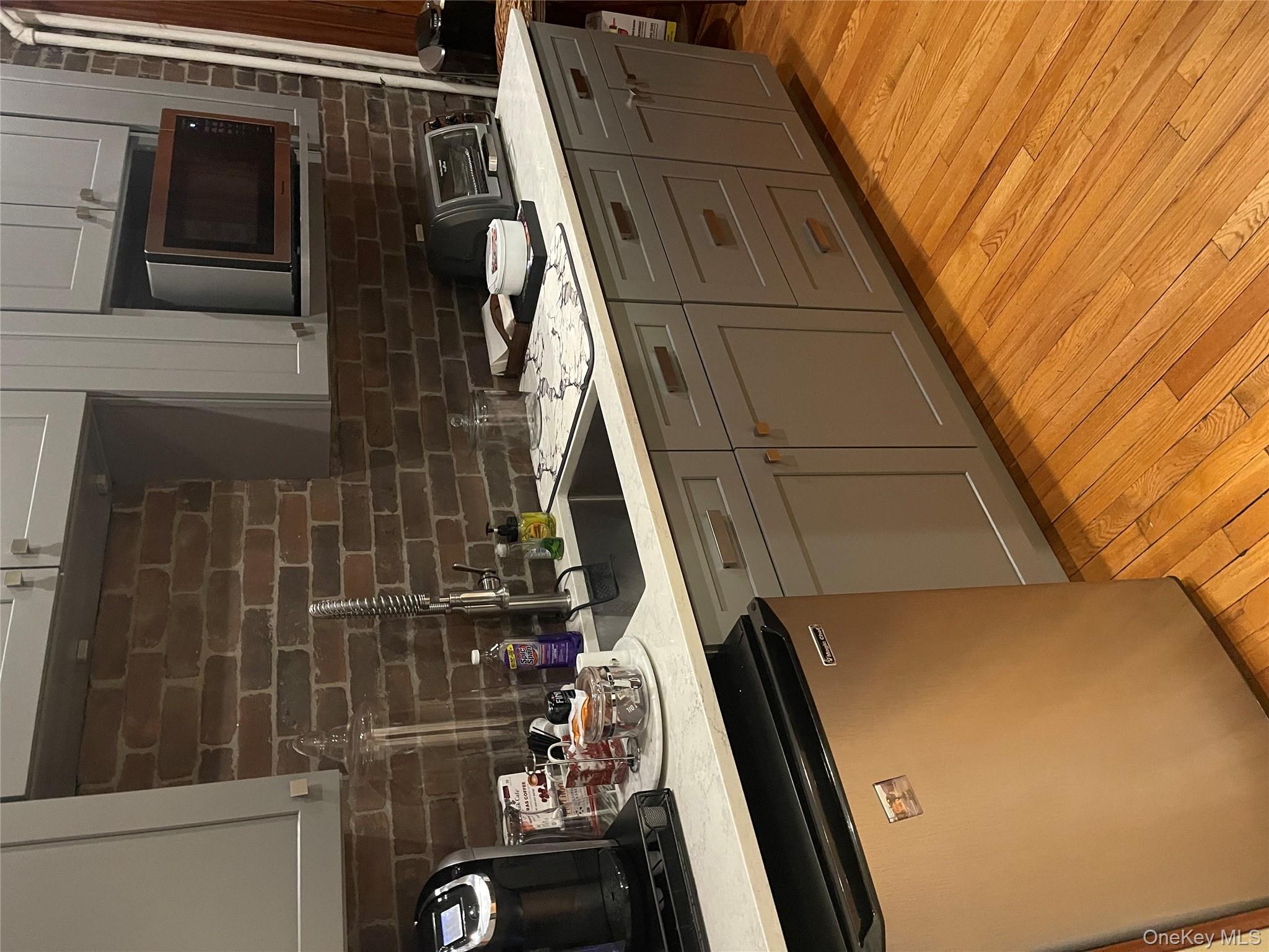 #8 photo, 451 Main Street, Beacon , NY 12508