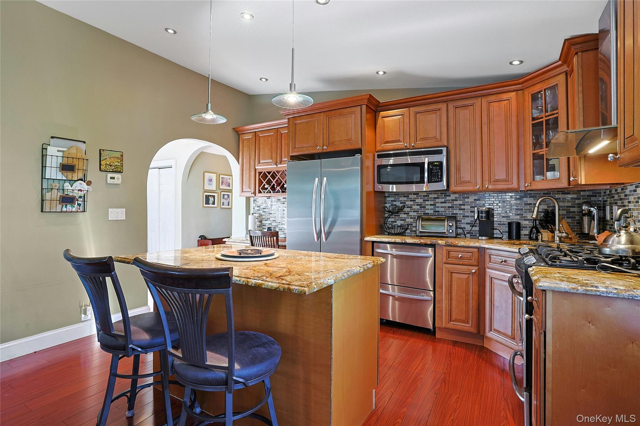 #4 photo, 1795 Morningview Drive, Yorktown Heights , NY 10598