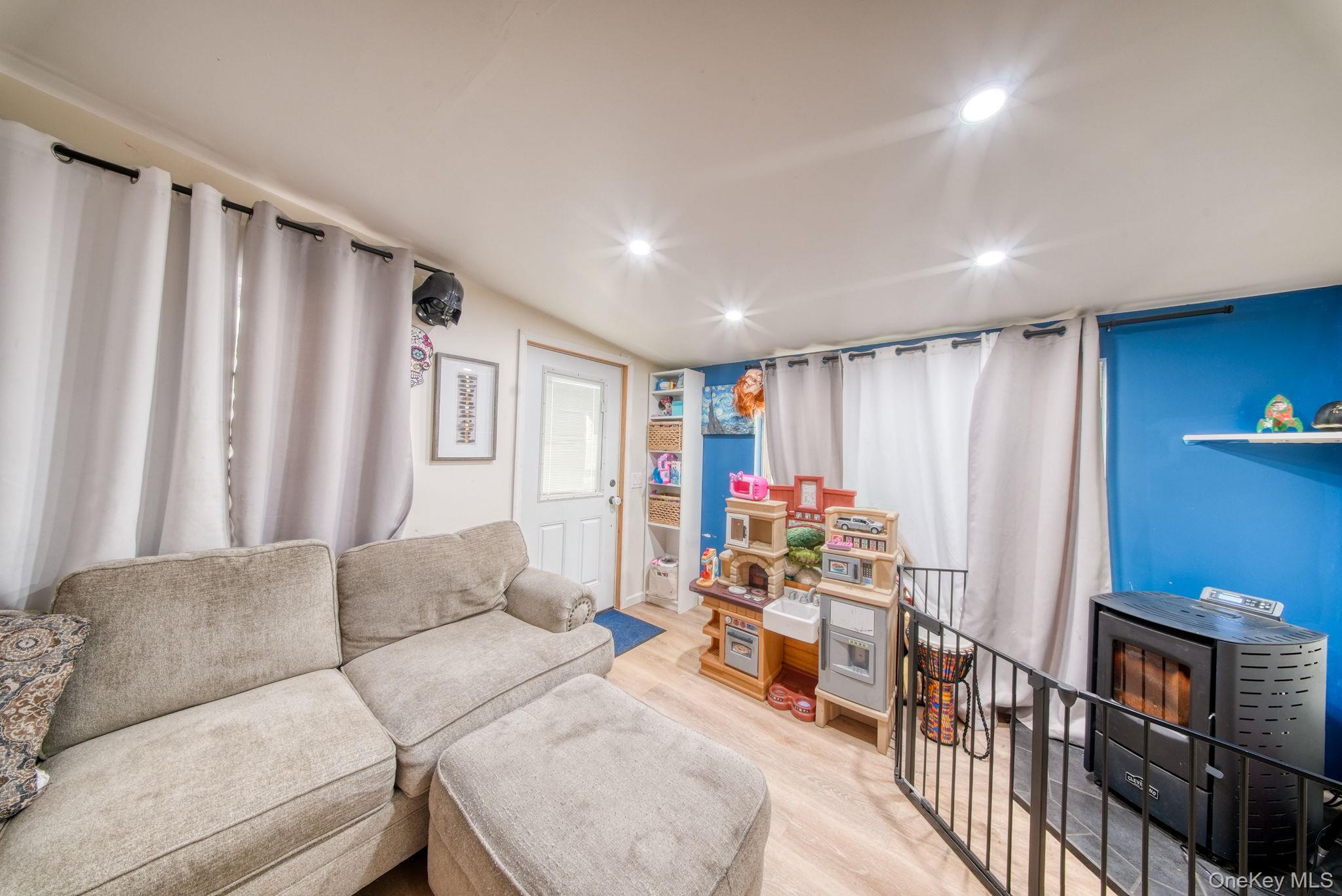 #16 photo, 16 Illing Drive, Woodbourne , NY 12788