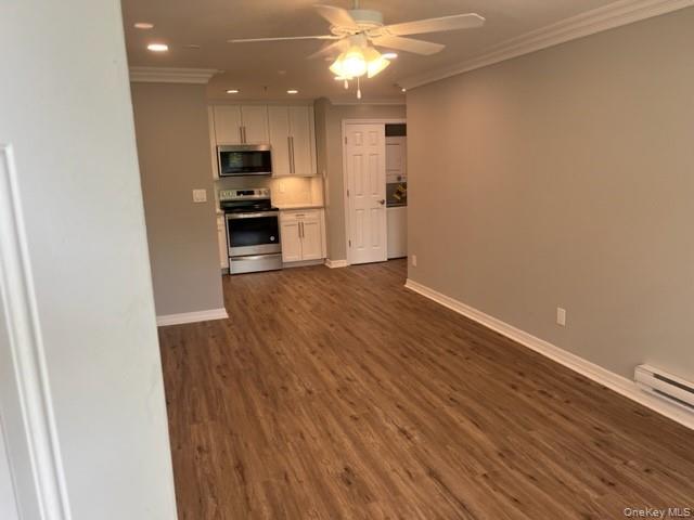 #11 photo, 465 New Highway, Copiague , NY 11726