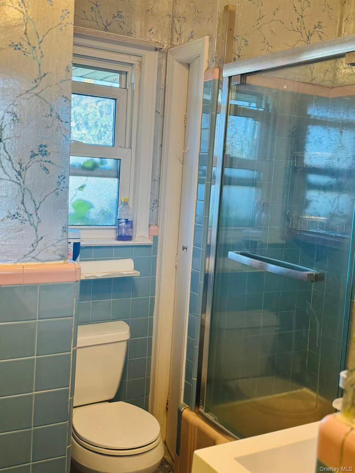 #11 photo, 199-28 24th Avenue, クイーンズ区 Whitestone , NY 11357